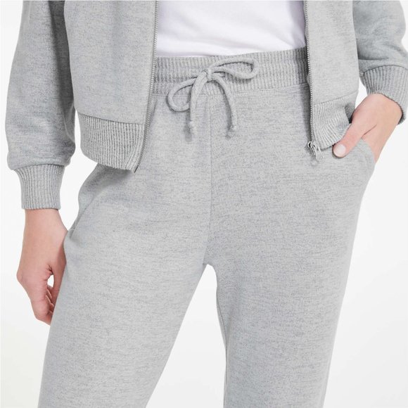 Joe Fresh + High rise Joggers - Picture 2 of 8